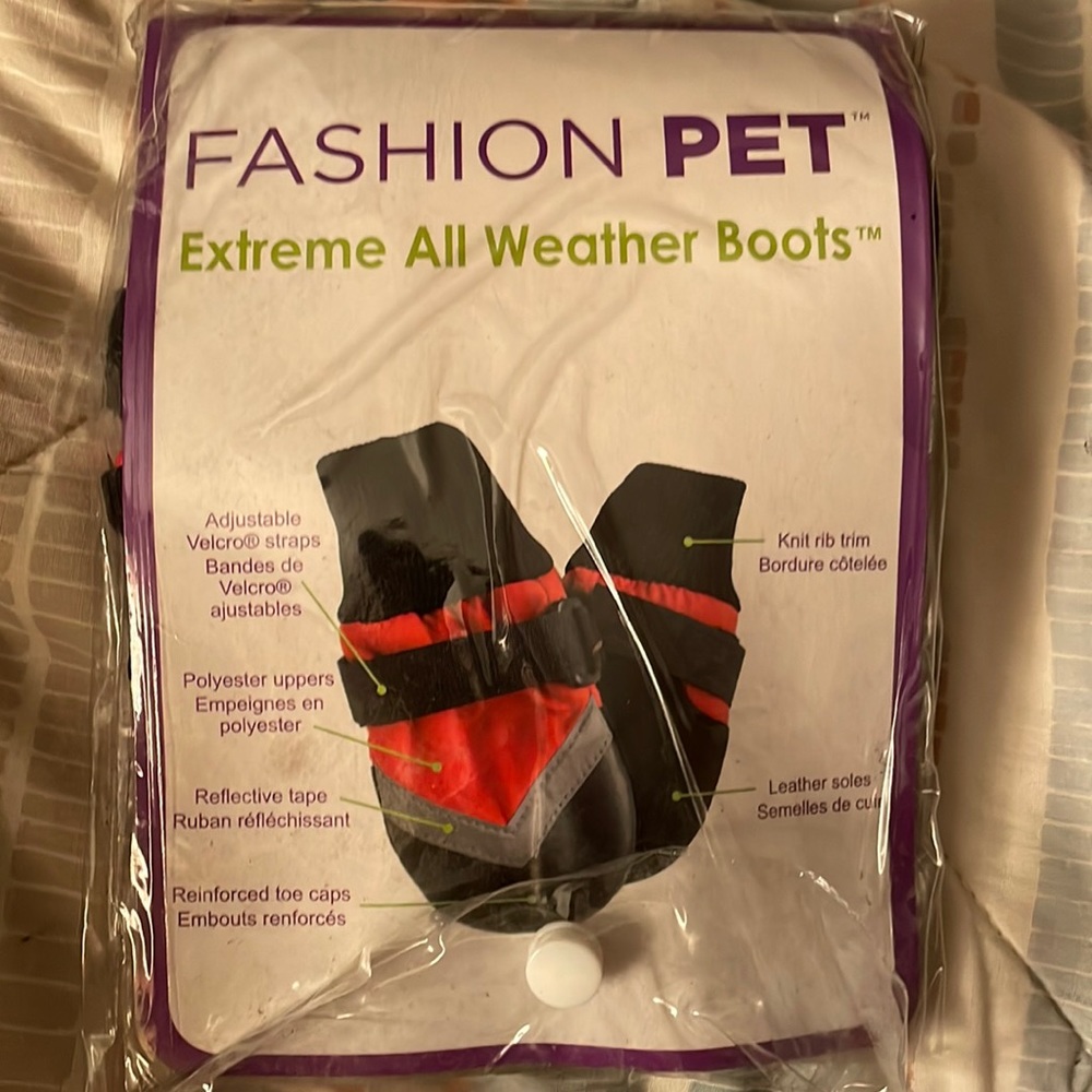 Dog booties. Bundle 2+ more times for $4